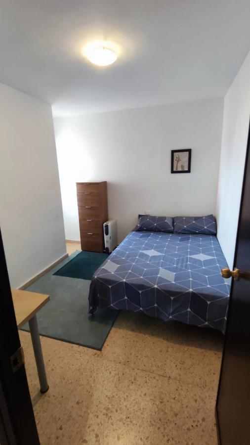 Con Cama Doble, Piso Compartido En Avenida Blasco Ibanez Gasthuis